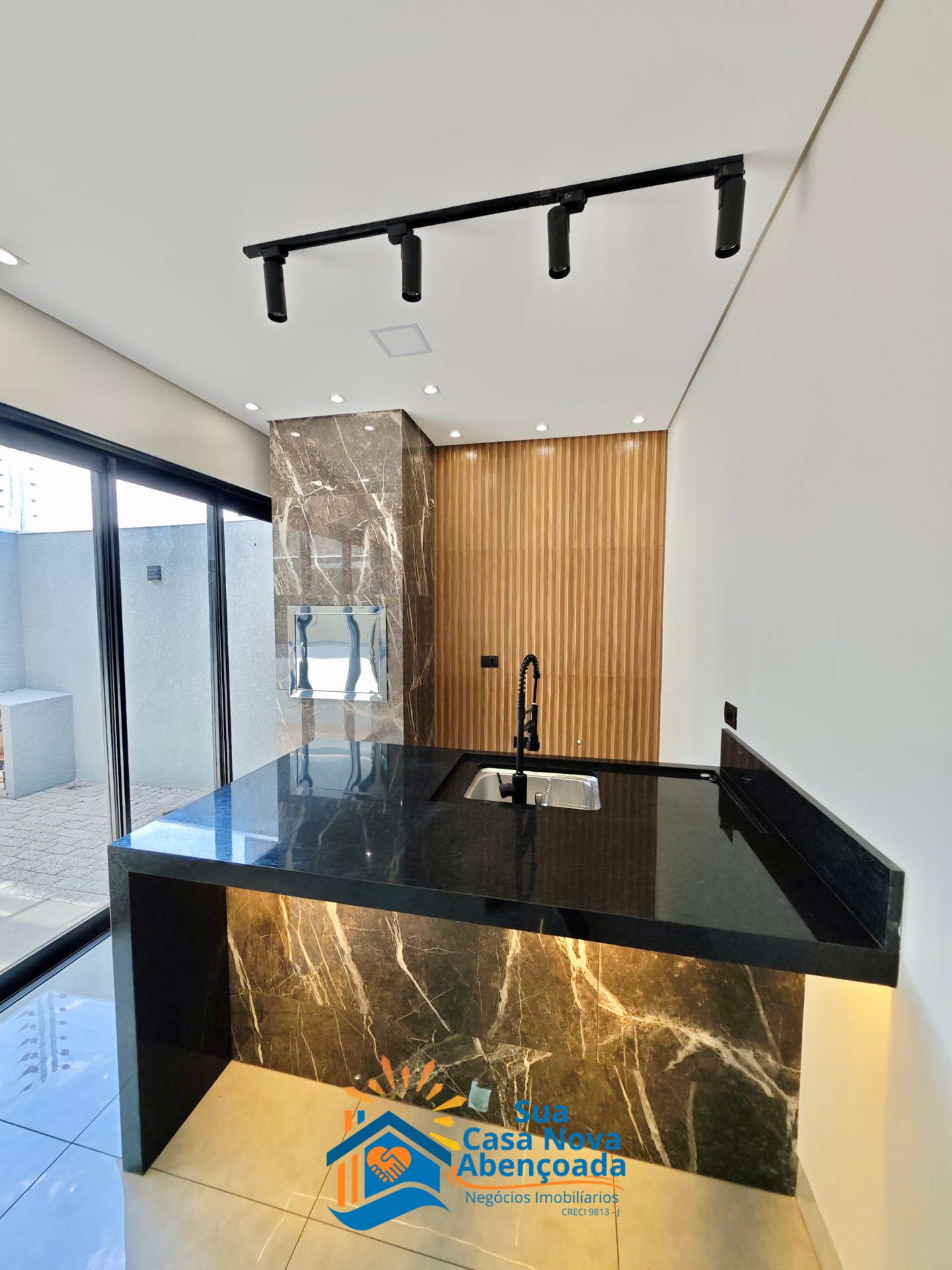 Jd. são Paulo com 3 quartos sendo 1 suíte e cozinha gourmet📍