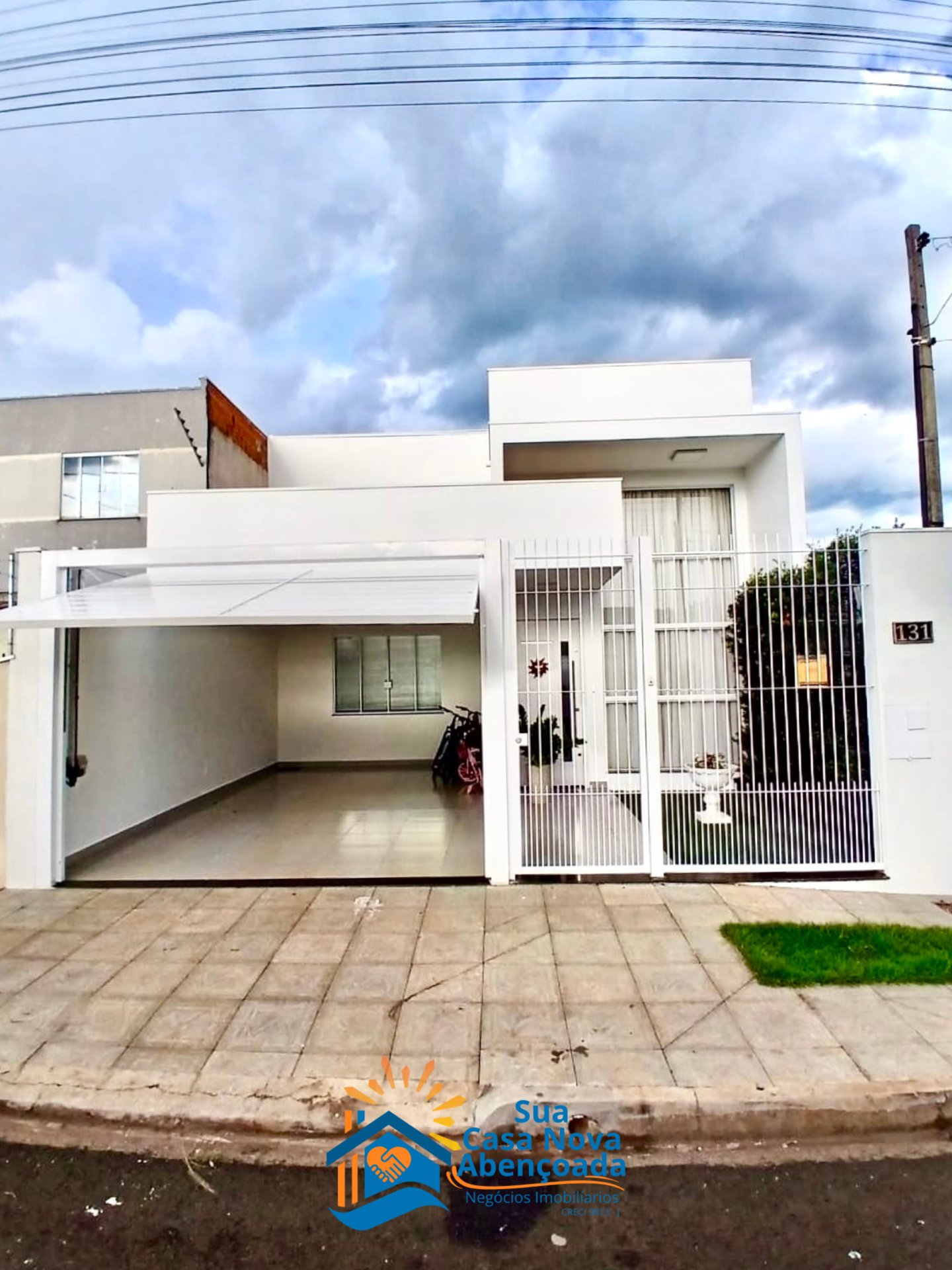 Jd. São Paulo com 3 quartos sendo 1 suíte, lavabo e área gourmet📍