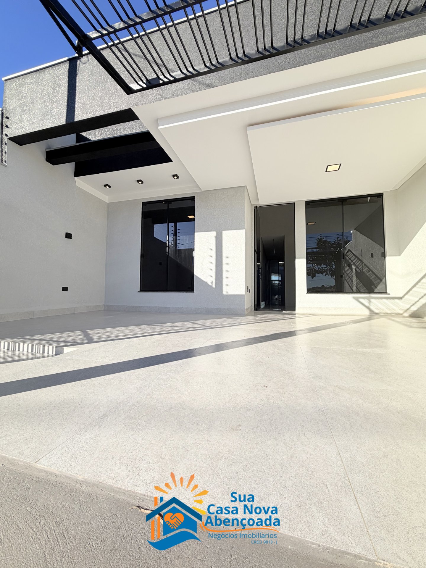 Jd. Aurora com 3 quartos sendo 1 suíte e área gourmet📍