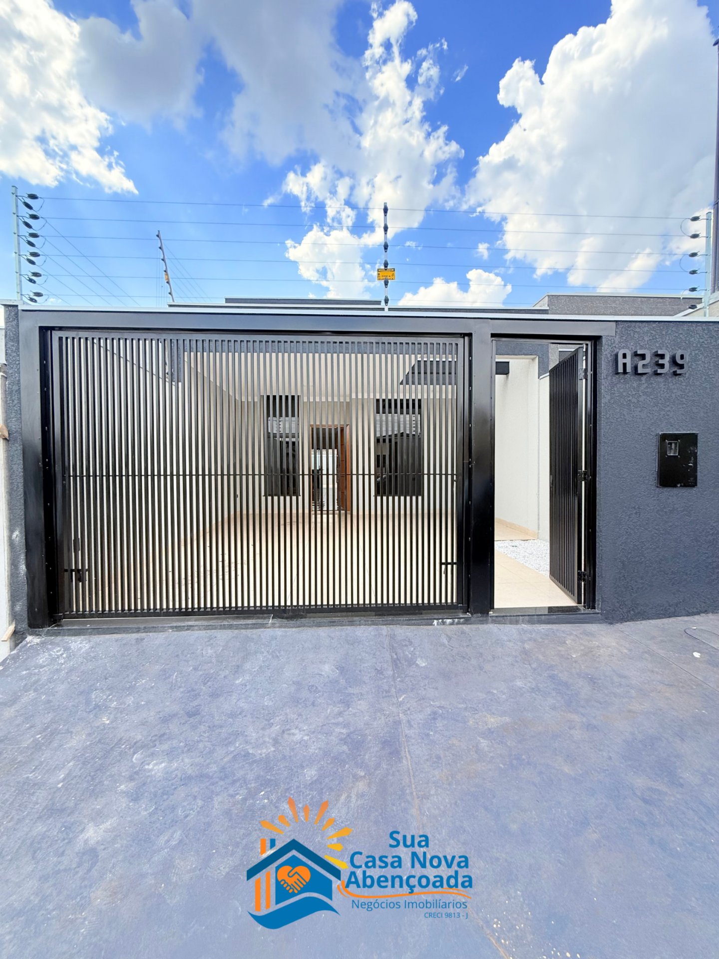 Pq. Alvamar com 3 quartos sendo 1 suíte e área gourmet📍